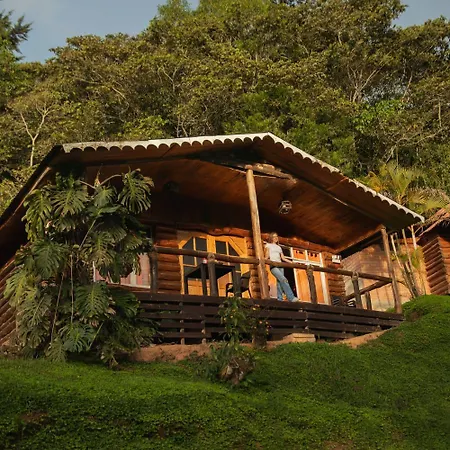 Cabañas Palma Sky Lodge Oxapampa Exterior foto